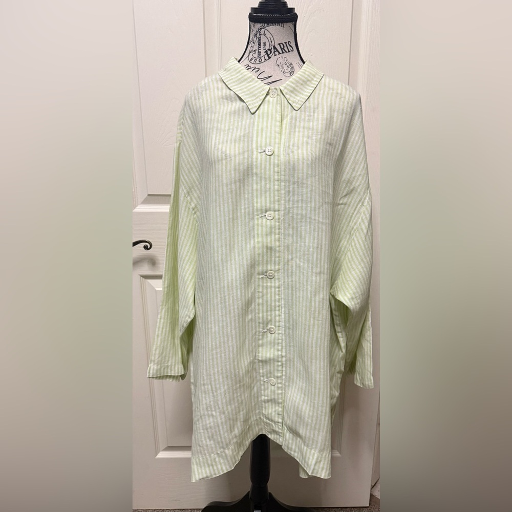 Democracy Green and White Casual Button Down Shirt